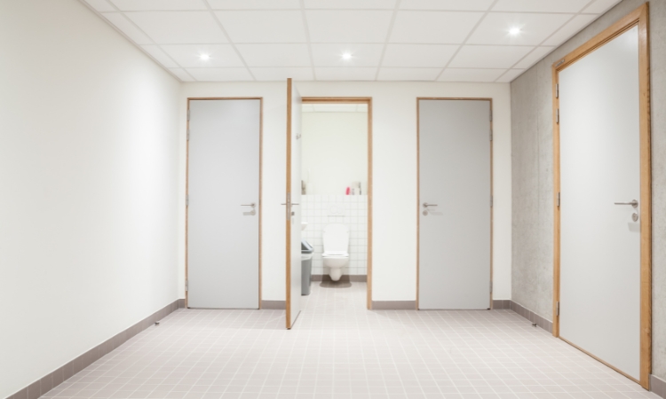 advantages of PVC Toilet Doors